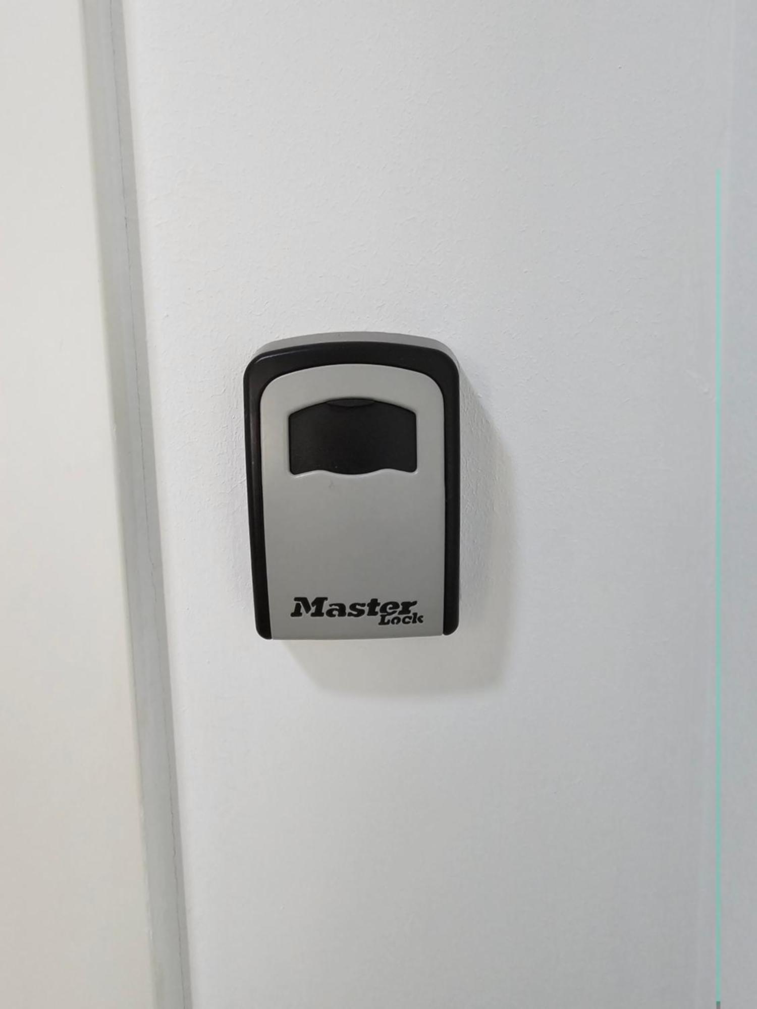 Magnet Residence Condo 1 Self Checkin Tirana Eksteriør billede